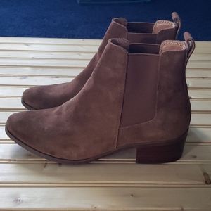 Steve Madden Cognac Ankle Boots size 7